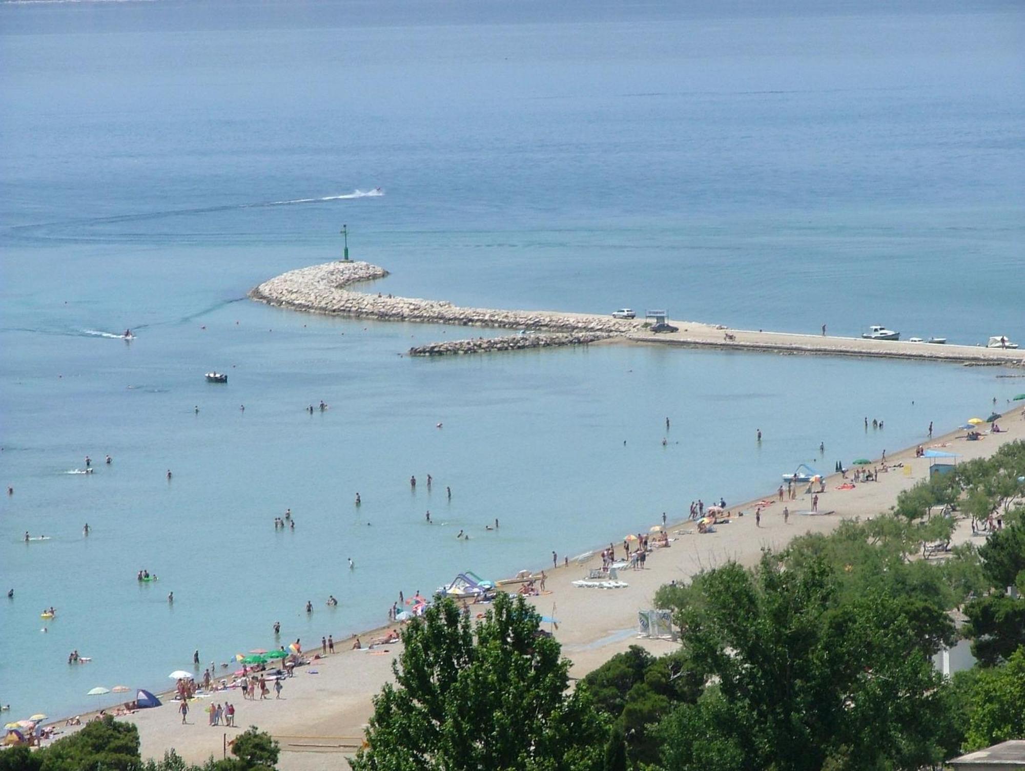 Tourist Settlement Brzet Hotell Omiš Exteriör bild