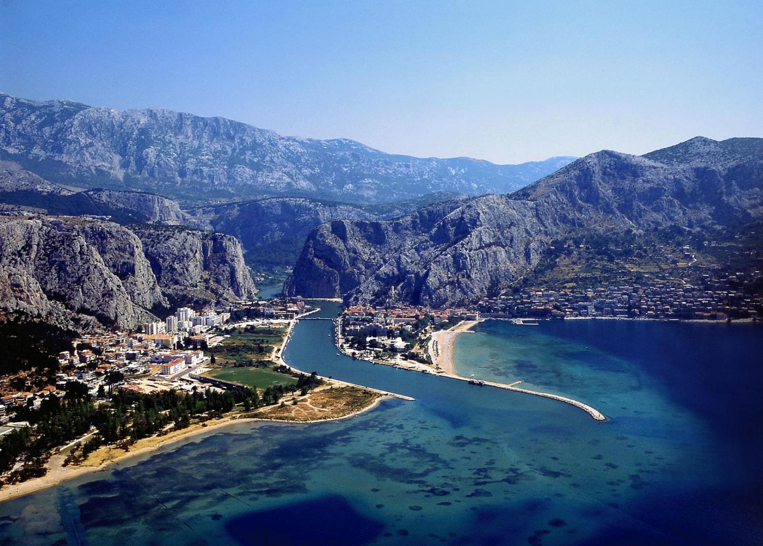 Tourist Settlement Brzet Hotell Omiš Exteriör bild